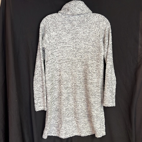 BCBGeneration stretch sweater dress. - Picture 3 of 11